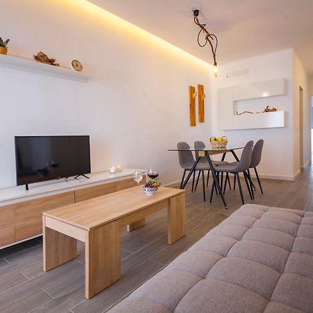 Tamar Apartments Lagos Rum bild