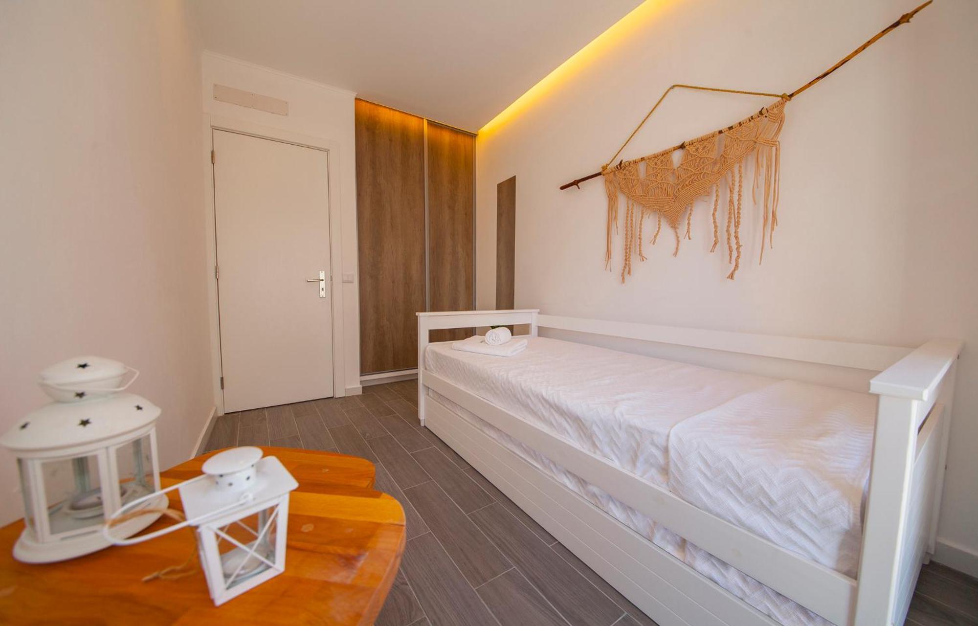 Tamar Apartments Lagos Rum bild